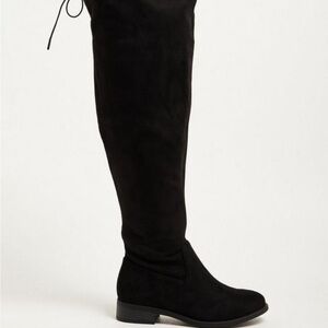 NEW Torrid Stretch Over-The-Knee Boots. Size 6 1/2 WW